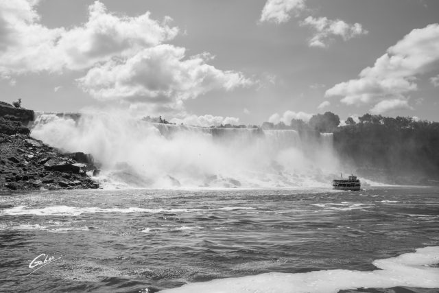 Summer Scenes, Niagara Falls, Canada, 2016  16