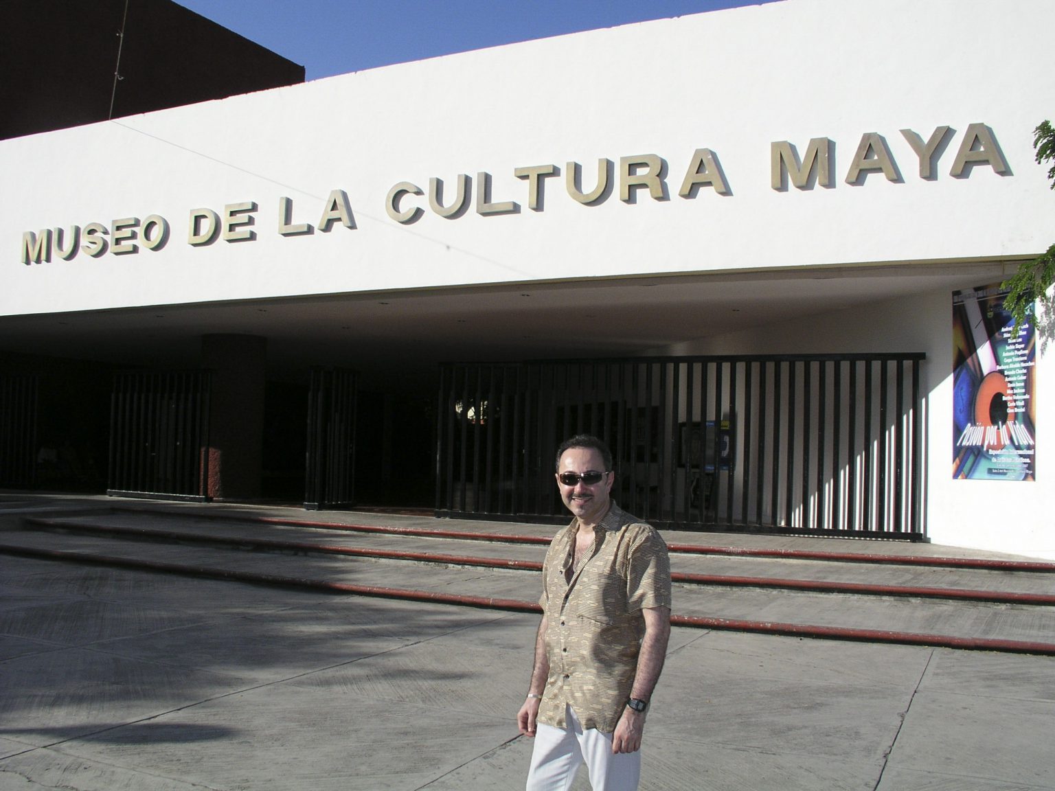 Impressionist painter Antoine Gaber held the first International “Passion for Life” Group Art Exhibition in Mexico, launched at the “Museo de la Cultura Maya” in the City of Chetumal, State of Quintana Roo, Mexico.