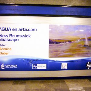 La obra de Antoine Gaber “New Brunswick Seascape” se reprodujo en gran escala y se expuso en grandes paneles publicitarios en la estación del Metro Pino Suárez, Línea 1 y 2 en la Ciudad de México.