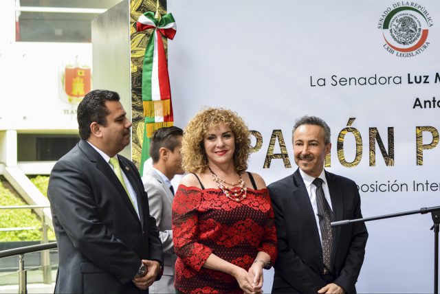 La cérémonie officielle d'ouverture de l'exposition Internationale d'Art «PASSION POUR LA VIE», en solo au Mexique en 2017 d'Antoine Gaber, au Sénat de la République du Mexique, ville de México Mexique.