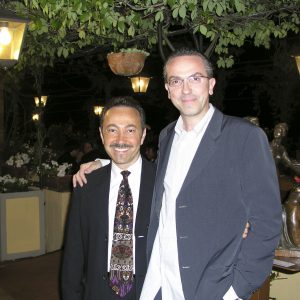 Antoine Gaber con Alessandro Masti, famoso locutor de Radio Toscana Network y maestro de ceremonias de la gala de la noche Acto inaugural de "Pasión por la vida".